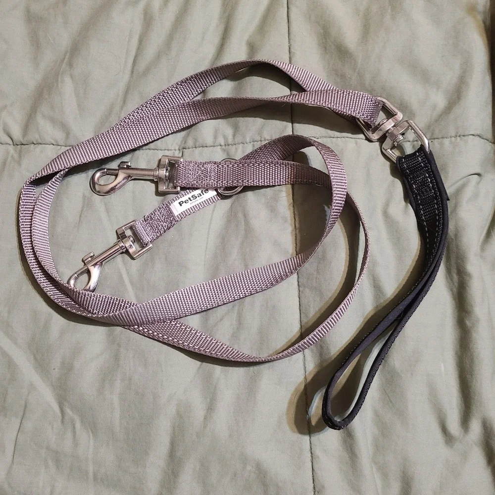 PetSafe Double Dog Leash Gray Black Nylon Two Pet Coupler Lead Padded Handle